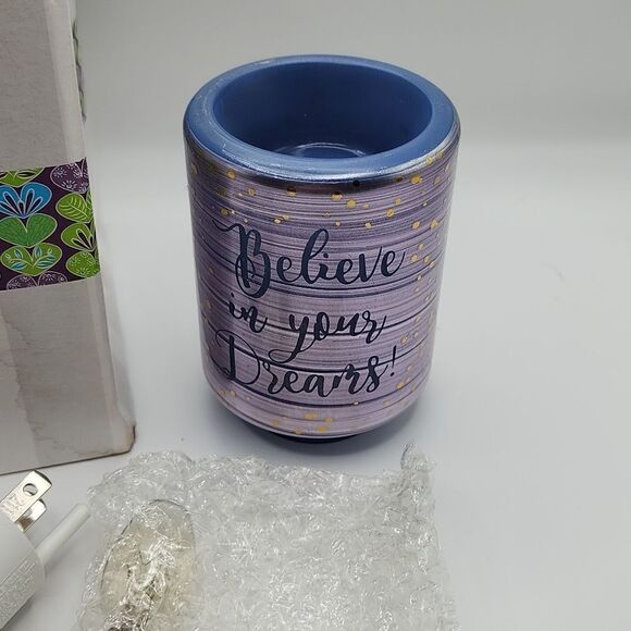 Authentic Scensy Follow Your Dreams NWT in box - Picture 2 of 4